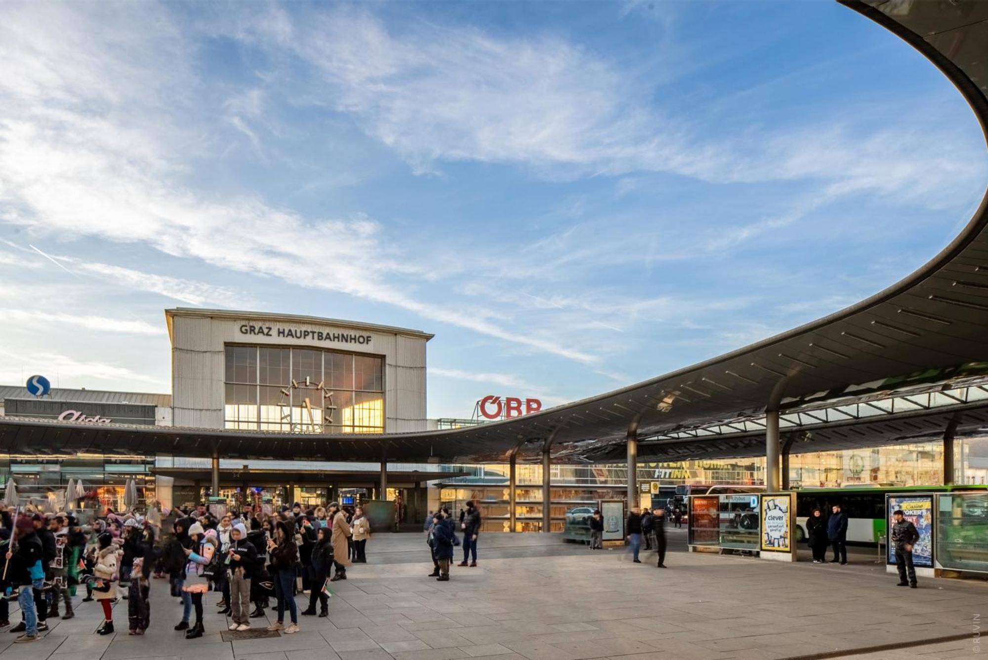 Whats-App Self-Check-In - Apartment Am Hauptbahnhof Graz Kültér fotó